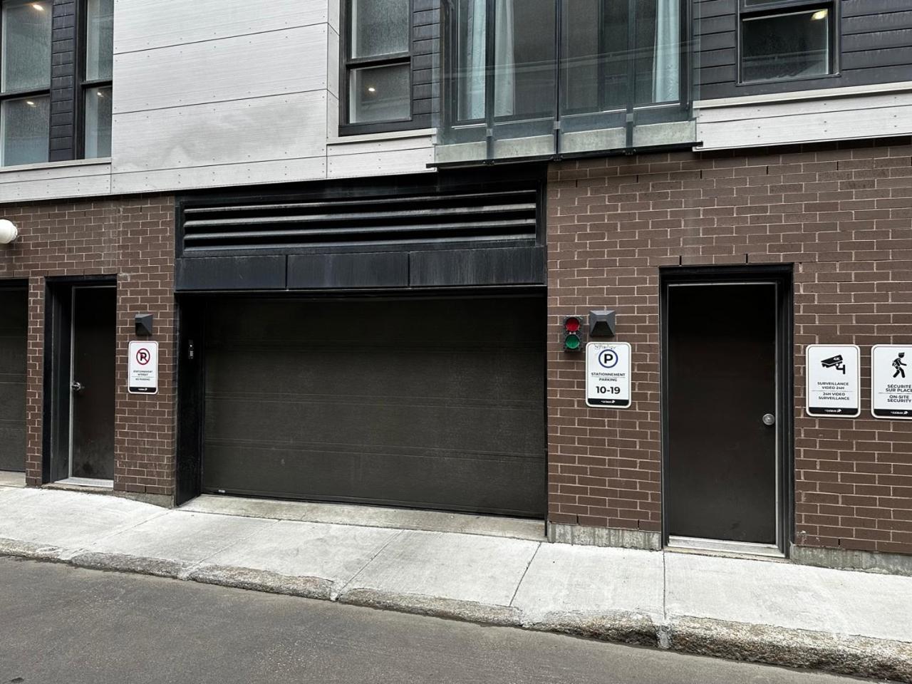 Initial / Cinema +Parking / Centre-Ville De Quebec Quebeque Exterior foto
